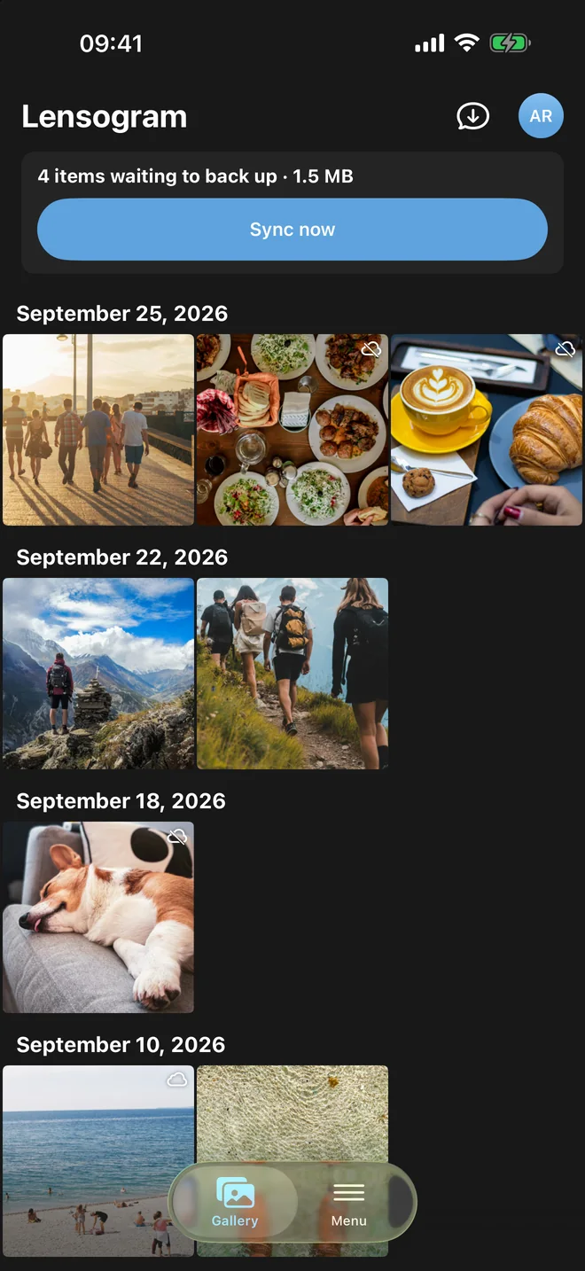 The Lensogram gallery on an iPhone, with four photos waiting to back up